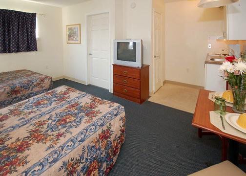 Stay Inn & Suites - Stockbridge Habitación foto